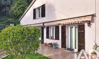 Maison 5 Pièces 155 m² à vendre à Roquebrune-Cap-Martin (06190)