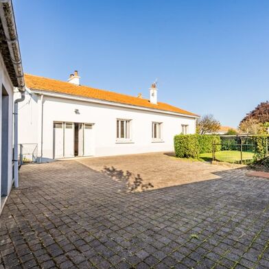 Maison 4 pièces 249900 €