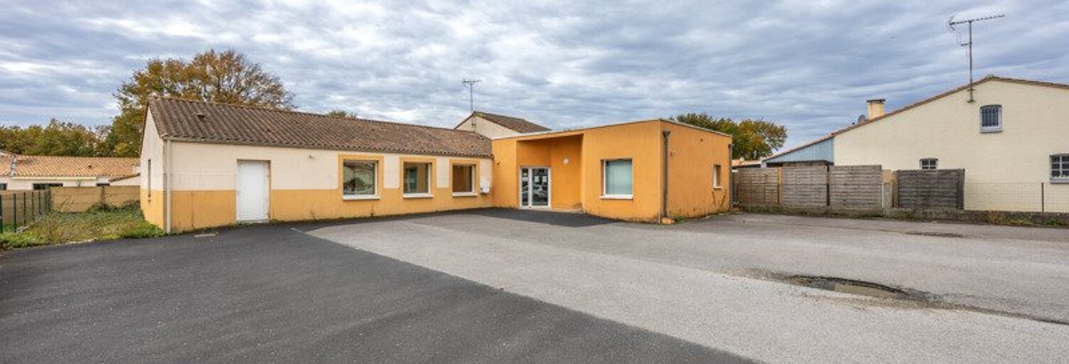 Maison 9 Pièces 304 m² à vendre à Dompierre-sur-Yon (85170)