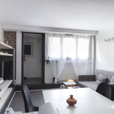 Appartement 1 pièces 153700 €