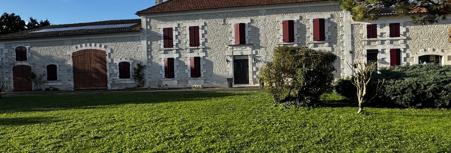 Maison 9 Pièces 306 m² à vendre à Germignac (17520)