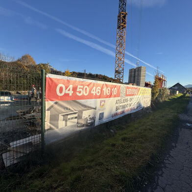 Local industriel  360000 €