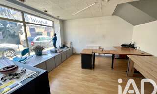 Immeuble  418 m² à vendre à Villeneuve-sur-Yonne (89500)