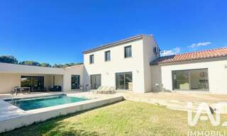 Maison 8 Pièces 215 m² à vendre à Uchaux (84100)