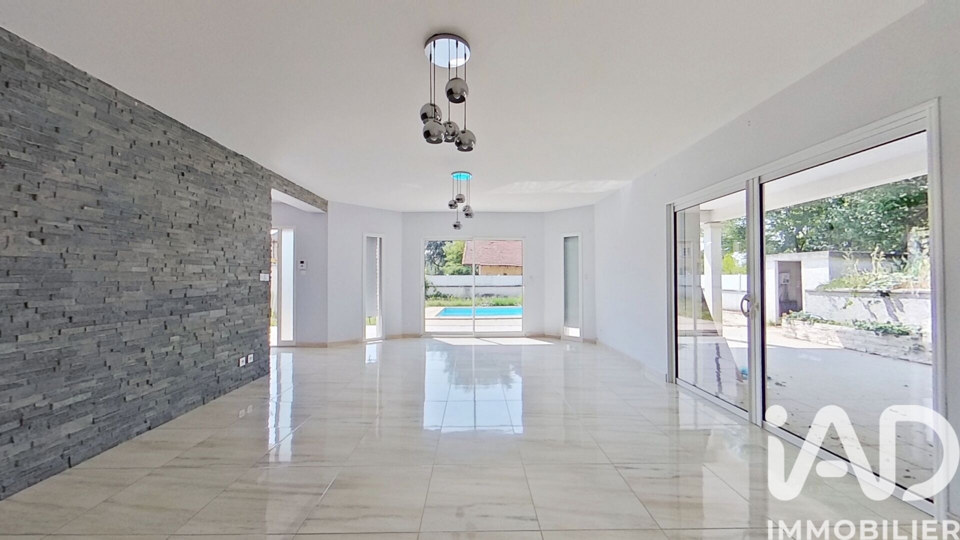 Vente Maison/villa 5 pièces - Photo 3