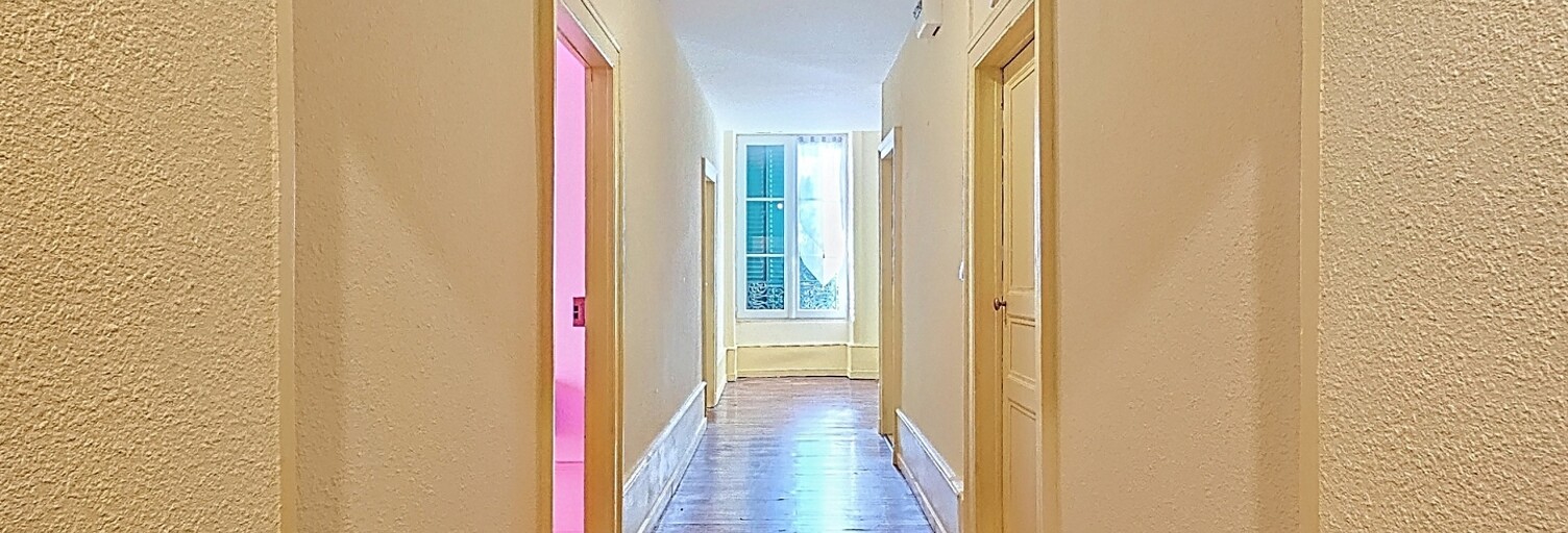 Maison 8 Pièces 197 m² à vendre à Saint-Étienne-de-Vicq (03300)