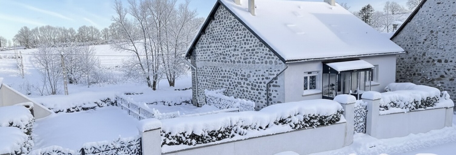 Maison 8 Pièces 197 m² à vendre à Valuéjols (15300)