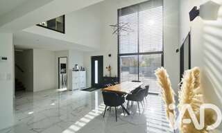 Maison 6 Pièces 210 m² à vendre à Avelin (59710)