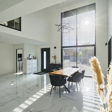 Maison 6 pièces 650000 €