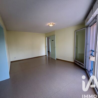 Appartement 4 pièces 148000 €