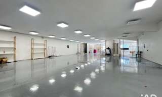 Commerce  552 m² à vendre à Échirolles (38130)