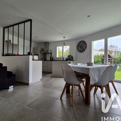 Maison 5 pièces 310500 €