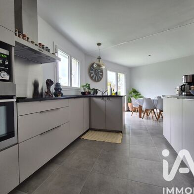 Maison 5 pièces 310500 €