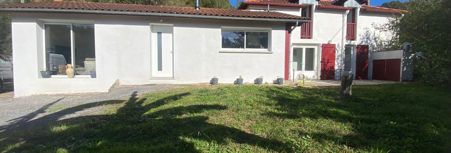 Maison 4 Pièces 134 m² à vendre à Halsou (64480)