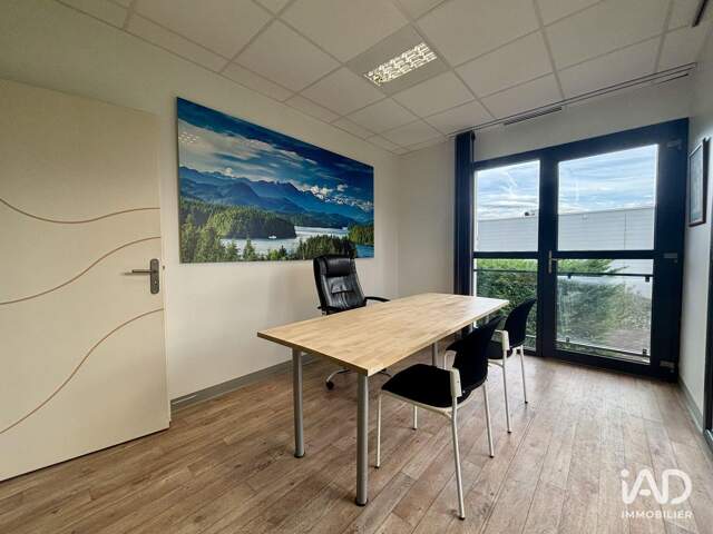 Location Bureaux 12 m&sup2; — photo du bien