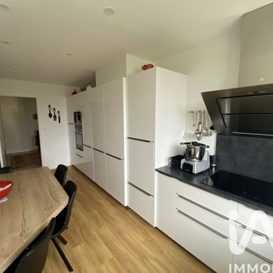 Appartement 4 pièces 311000 €