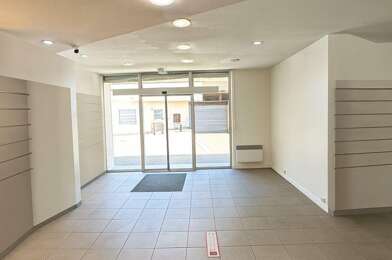 Commerce  293000 €