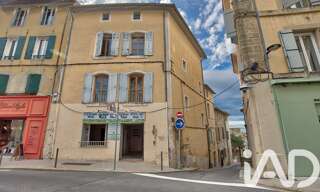 Immeuble  400 m² à vendre à Lambesc (13410)