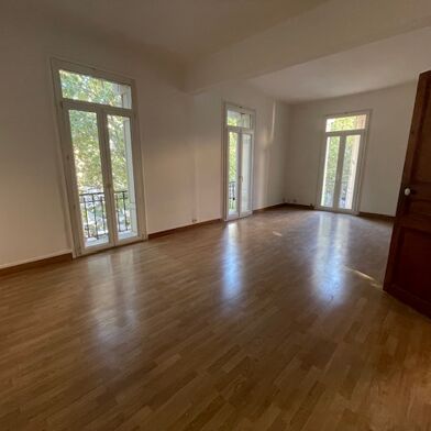 Appartement 4 pièces 850 €