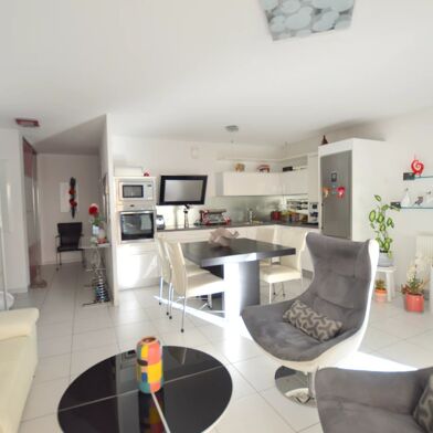 Appartement 3 pièces 325000 €