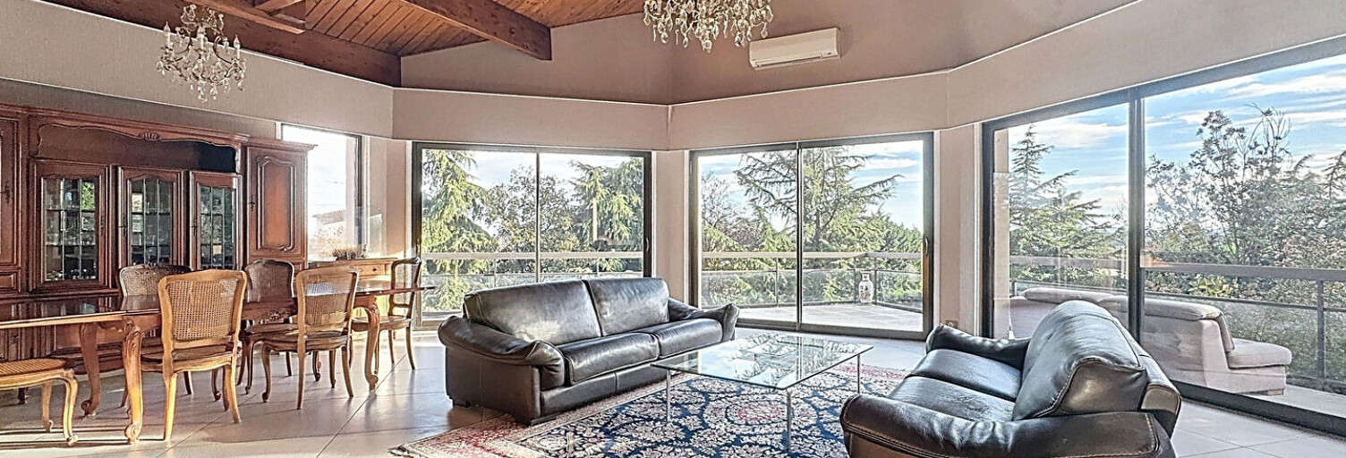 Maison 8 Pièces 210 m² à vendre à Saint-Genis-Laval (69230)