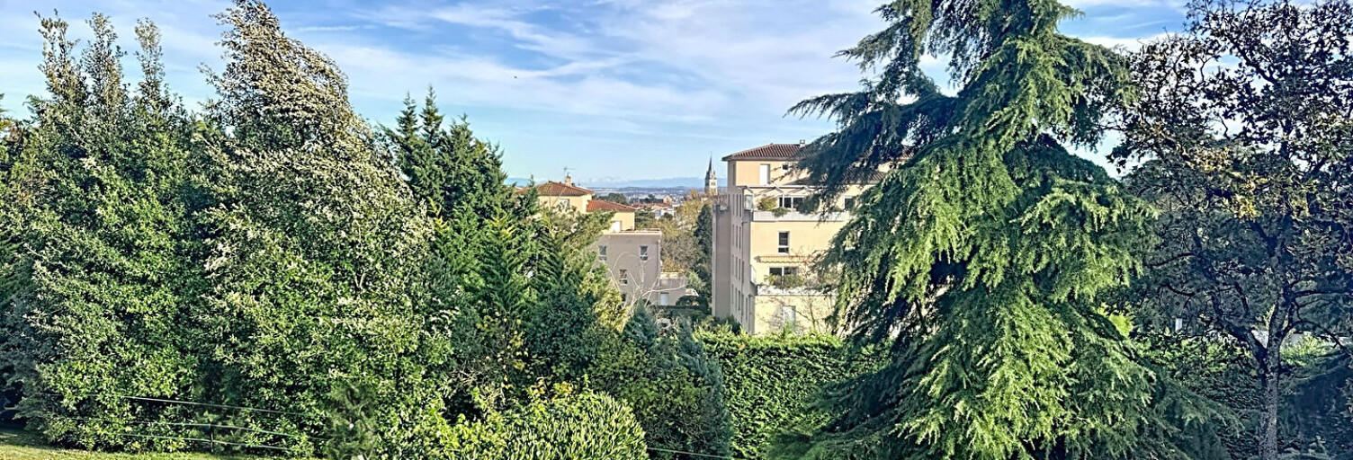 Maison 8 Pièces 210 m² à vendre à Saint-Genis-Laval (69230)