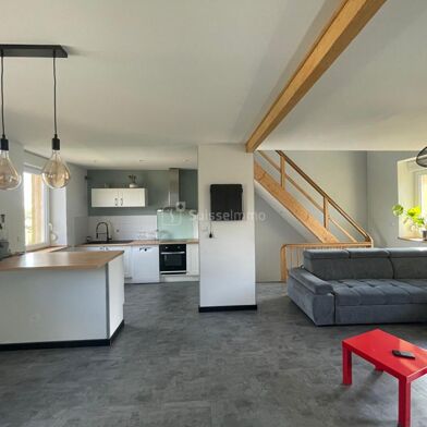 Appartement 5 pièces 770 €