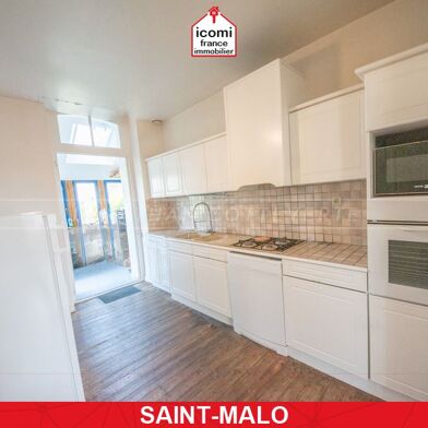 Maison 7 pièces 910000 €