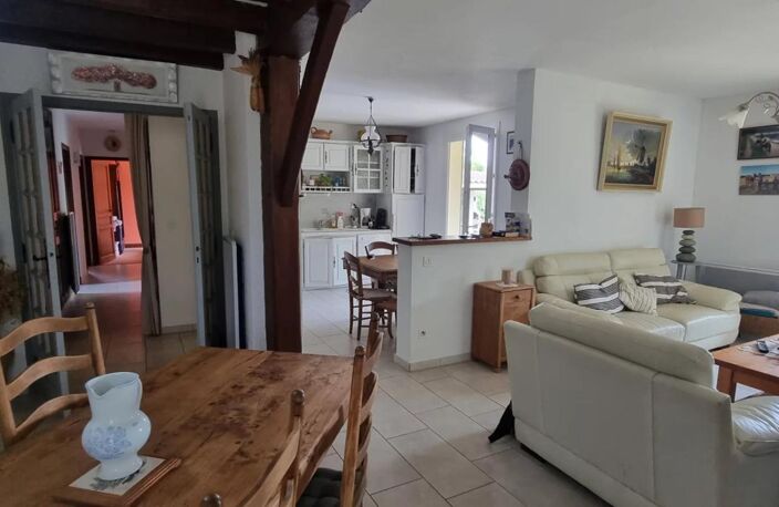 Maison spacieuse avec piscine à Saramon — photo 3