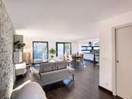 Idéale pour grande famille Cette maison se compose de deux appartements reliés par un escalier intérieur, permettant de profiter à la fois de deux espaces indépendants et d’une vraie vie de famille sous le même toit — photo 3