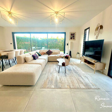 Maison 6 pièces 299000 €