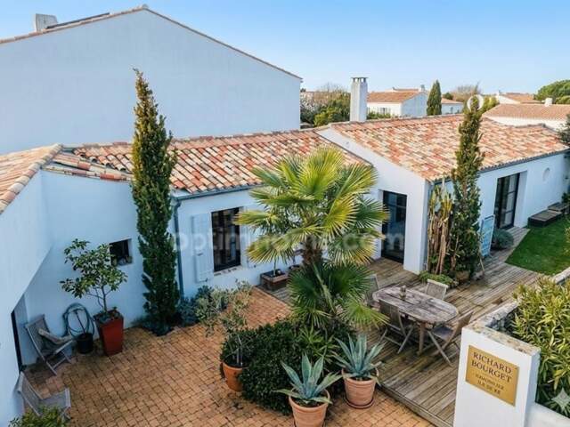 A saisir maison de plain pieds récente en  plein cœur du village  au Bois-Plage-en-Ré – — photo du bien