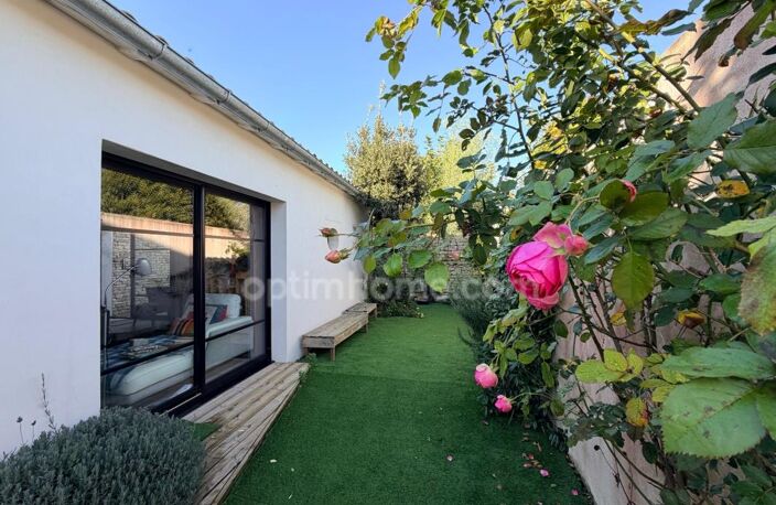 A saisir maison de plain pieds récente en  plein cœur du village  au Bois-Plage-en-Ré – — photo 5