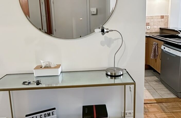 06300 - NICE LE PORT - APPARTEMENT - GRAND 2 PIECES - PROXIMITE DE LA PLAGE — photo 5