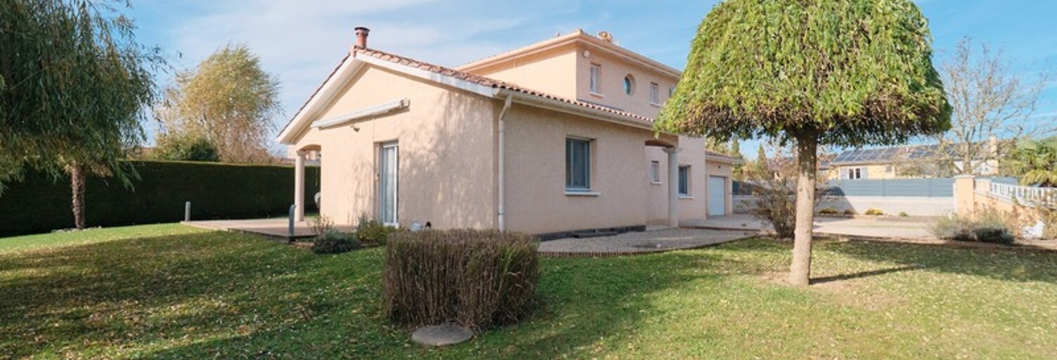 Maison 5 Pièces 140 m² à vendre à Sainte-Olive (01330)