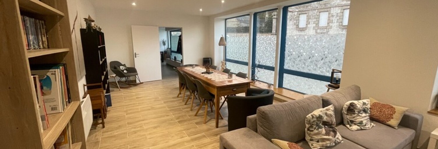 Maison 17 Pièces 320 m² à vendre à Saint-Nicolas-du-Pélem (22480)