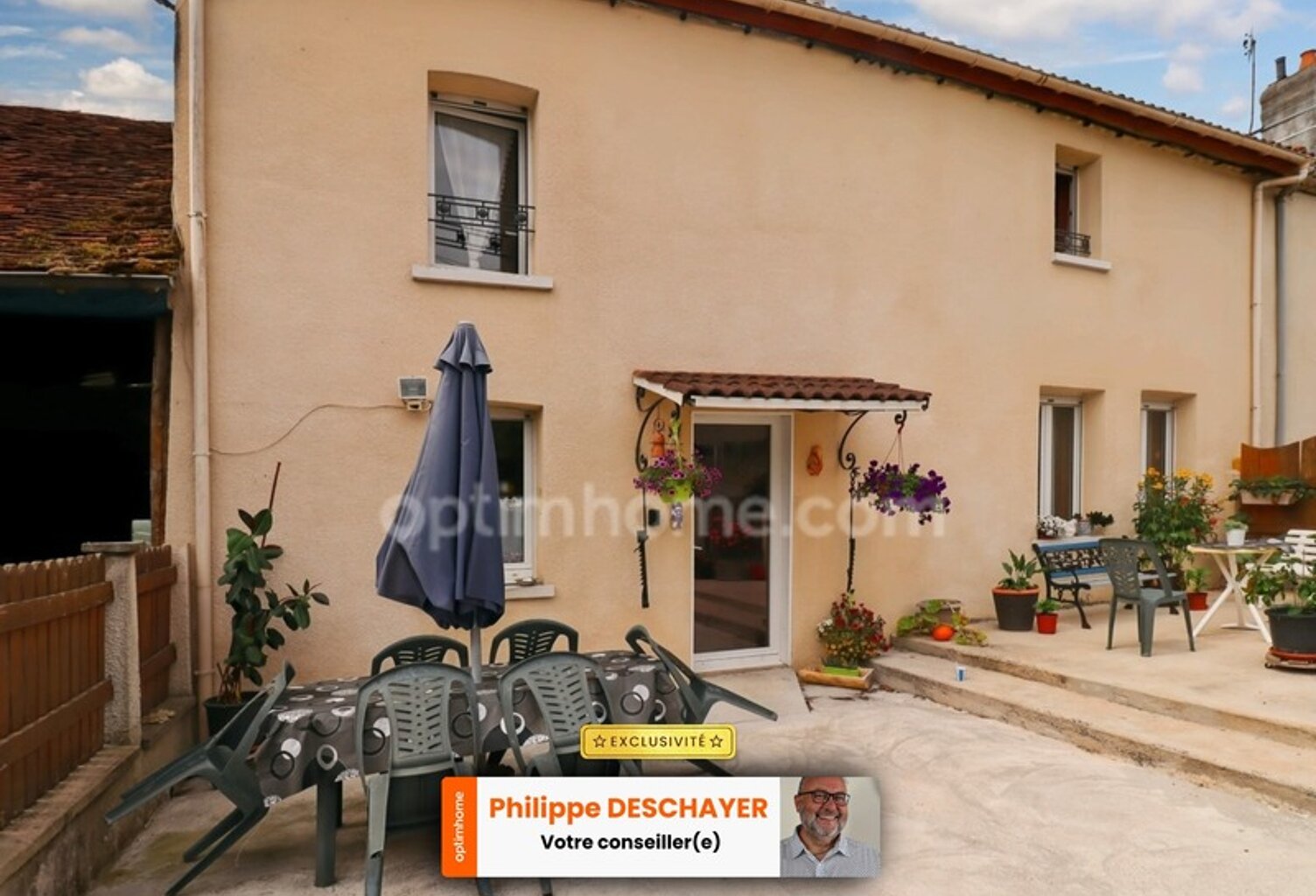 Maison de Village de 142 m² - 6 pièces - 4 chambres - Grange / Gararge - sur parcelles de 1935 m² - MAGNAC LAVAL (87190) — photo 1