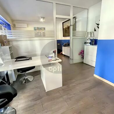 Commerce 2 pièces 55000 €