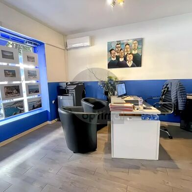 Commerce 2 pièces 66000 €