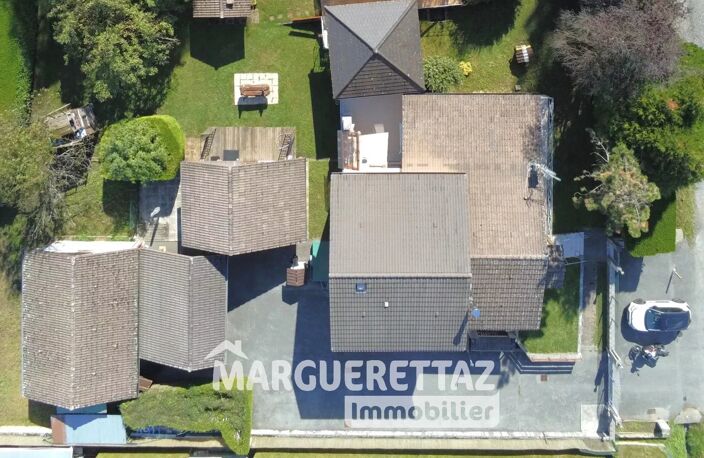 Maison 8 pièces avec atelier, parking goudronné et petit chalet — photo 4