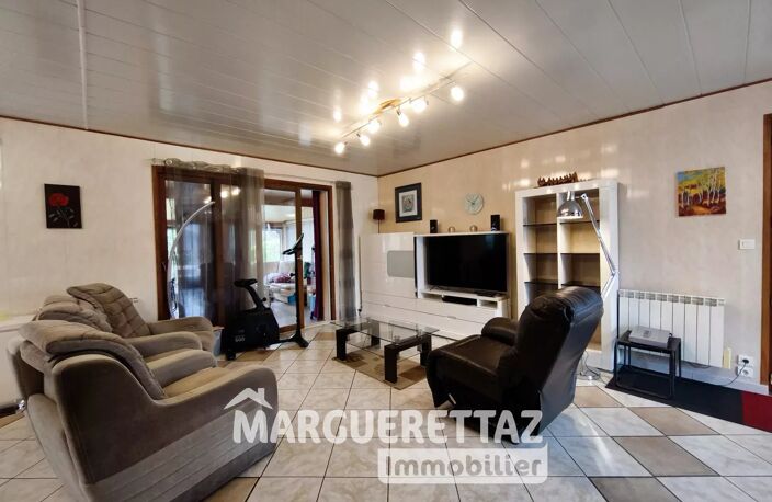 Maison 8 pièces avec atelier, parking goudronné et petit chalet — photo 5