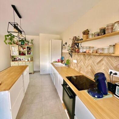 Appartement 4 pièces 354000 €