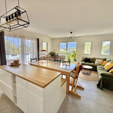 Appartement 4 pièces 354000 €