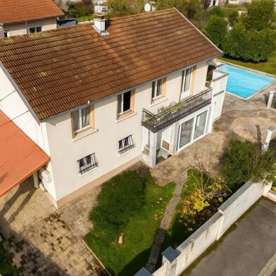 Maison 9 pièces 259000 €
