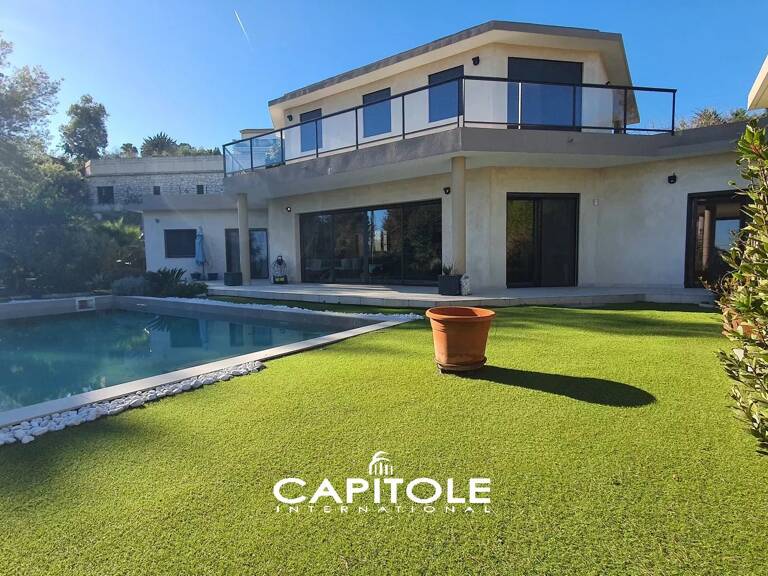 Antibes, Vue mer : Superbe propriété contemporaine avec appartem — photo 1