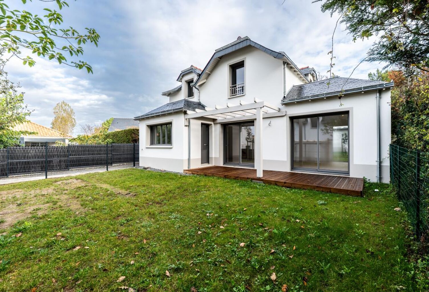 Maison - 132m2 - 4 chambres — photo 1