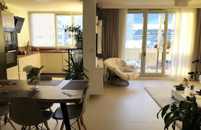 Appartement de standing – Secteur Debourg – Vue dégagée & prestations haut de gamme — photo 3