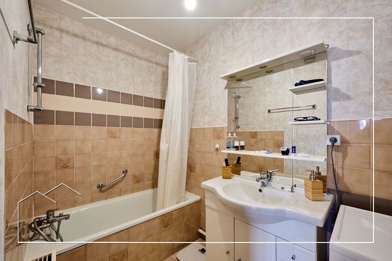 Photo T2 avec balcon, quartier Wilson image 3/4