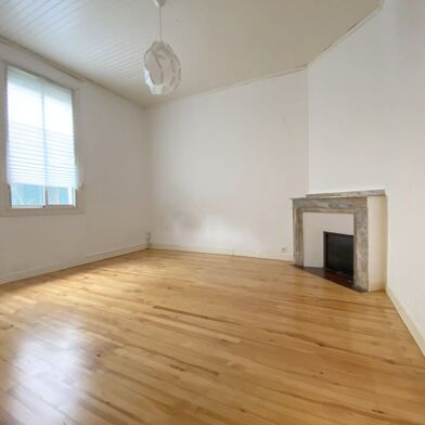 Maison 4 pièces 1600 €