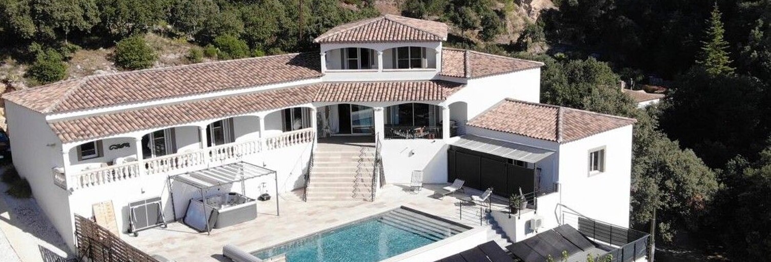 Maison 13 Pièces 378 m² à vendre à Pignans (83790)